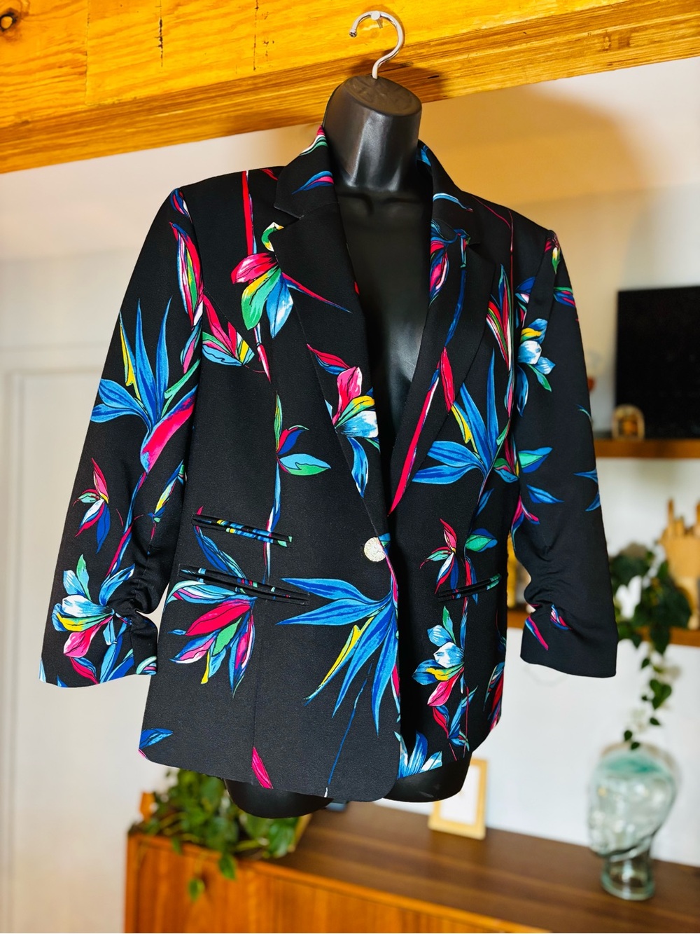 Anne Klein Black Tropical Bird of Paradise Floral Ruched Sleeve Blazer Jacket